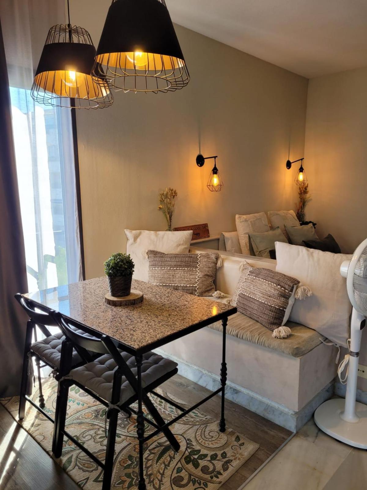 شقة New & Beautiful Loft In Puerto Banus ماربيا المظهر الخارجي الصورة